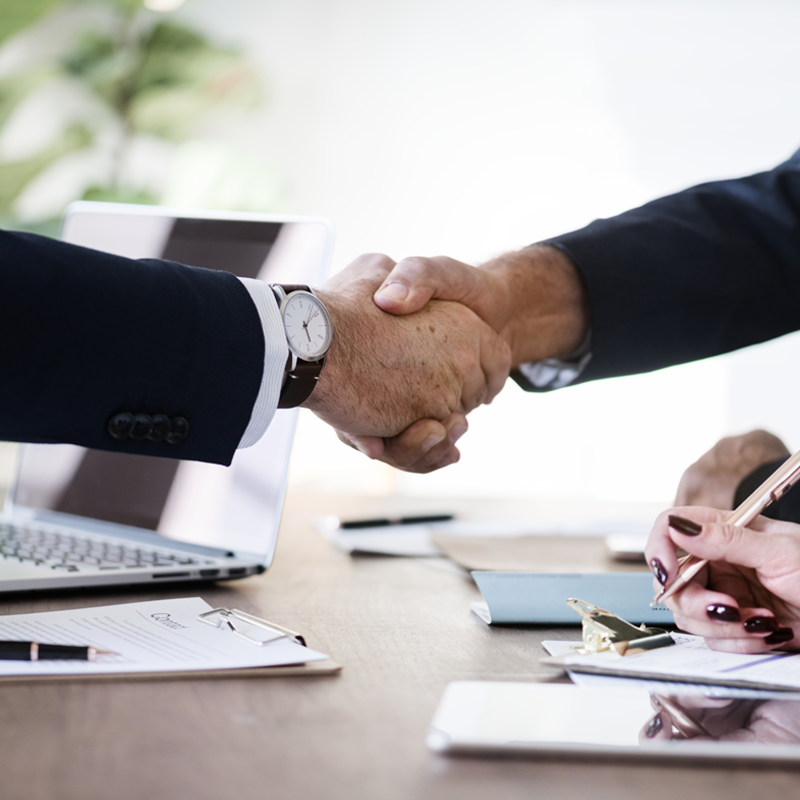 AVIRAL, EL GEL SANITIZANTE QUE ERRADICA LAS BACTERIAS