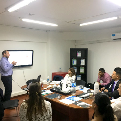 vijusa visita argentina